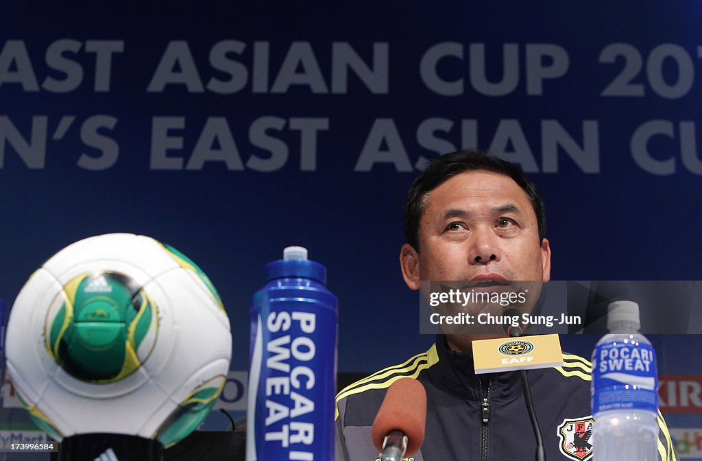 EAFF East Asian Cup Training Session & Press Conference