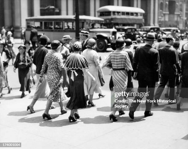 Crowds Shopping, 34th Street and Fifth Avenue, B. Altman & Co, New York, New York, 1920s.
