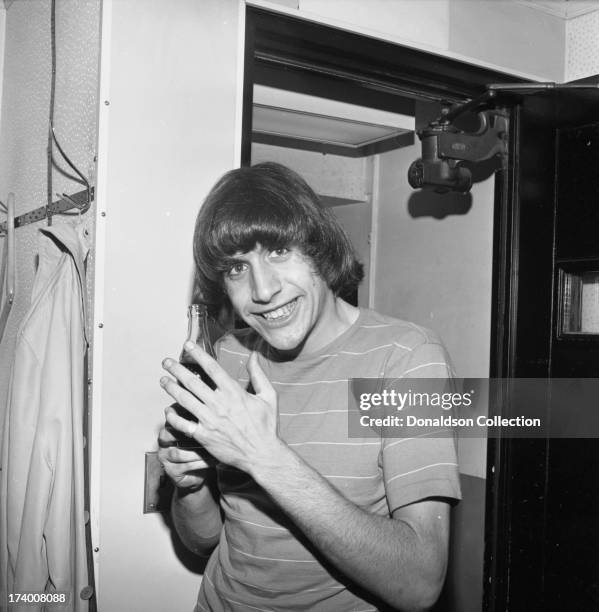 Sal Yanovsky Zal Yanovsky Photos and Premium High Res Pictures - Getty Images