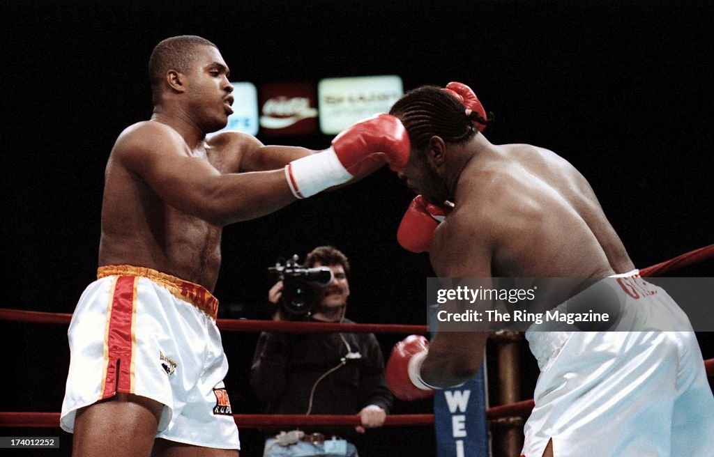 Donovan Ruddock Last Fight Donovan Ruddock lands a punch against Michael Dokes during the fight ...