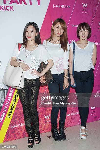 Members of South Korean girl group See Ya attend during a promotional event for the 'JamesJeans' 2013 F/W Showcase at the W Hotel on July 19, 2013 in...