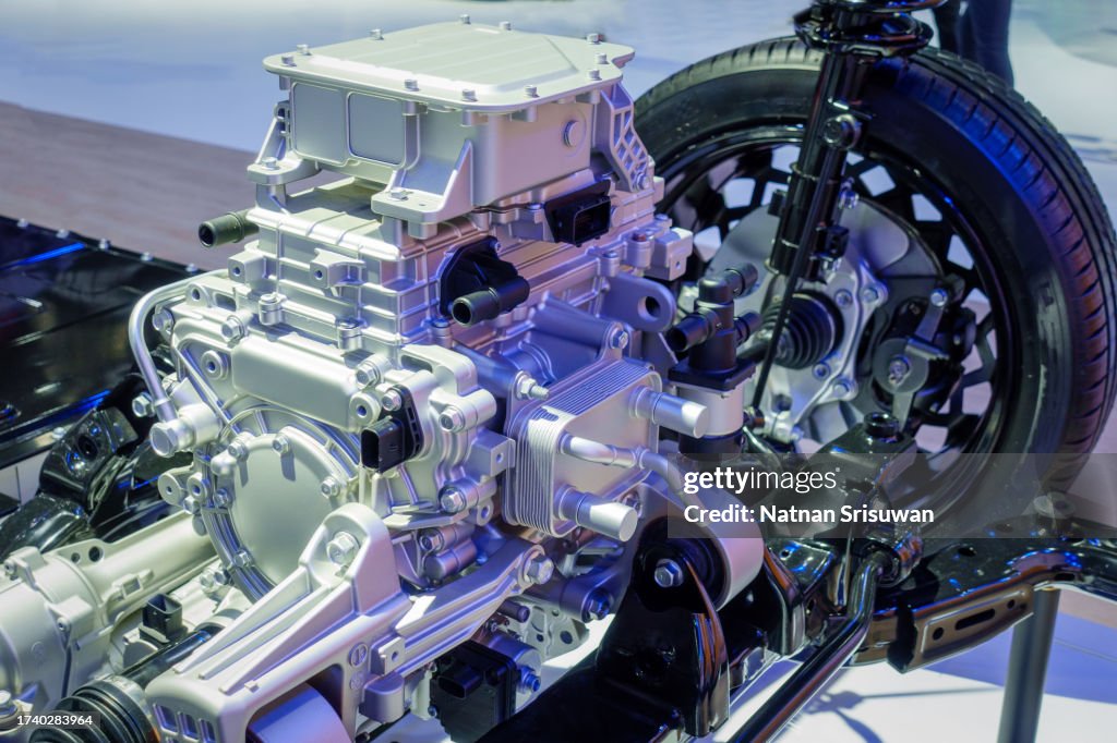 Drive unit and front axle of an electric car