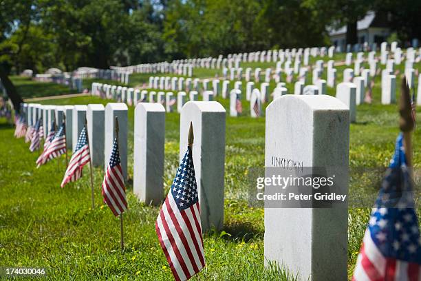 unknown, arlington national cemetery - arlington national cemetery stock pictures, royalty-free photos & images