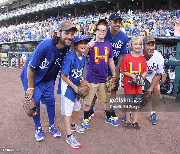 Jason Riggle Detroit Kids Photos and Premium High Res Pictures - Getty Images