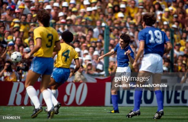 Football World Cup 1982, Brazil v Italy, Paolo Rossi scores the first Italian goal.