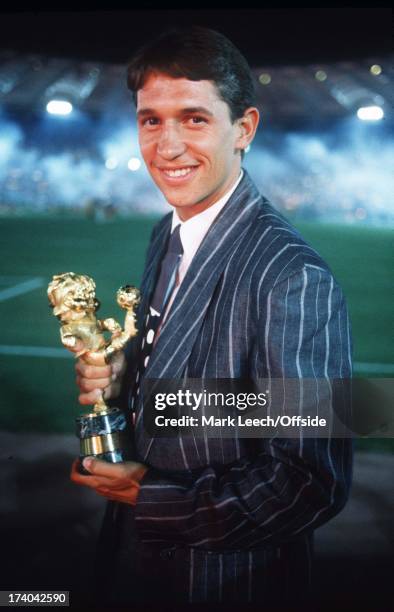 West Germany v Argentina, World Cup Italia '90 Final, England striker Gary Lineker with the FIFA Fair Play award.