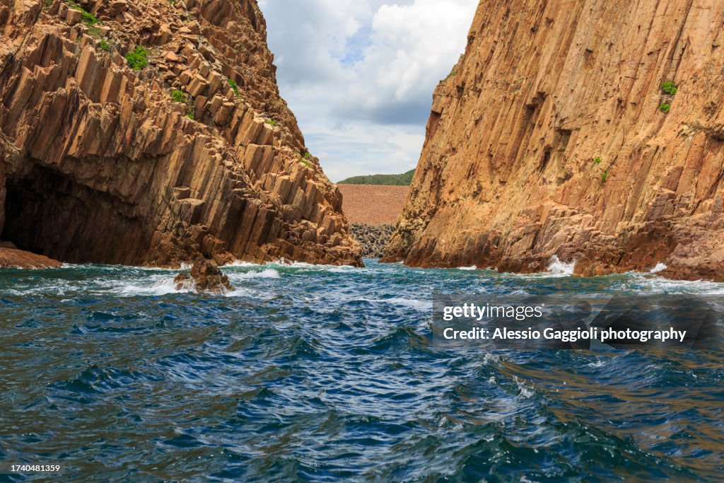 Sai Kung Islands, Bluff Island