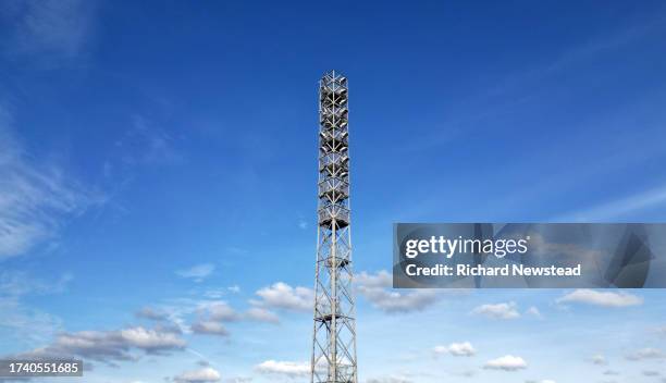 telecommunications mast - global stability stock pictures, royalty-free photos & images