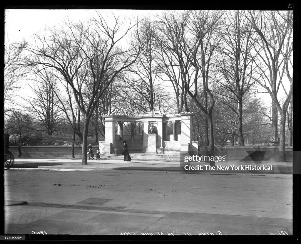 Richard Hunt Memorial