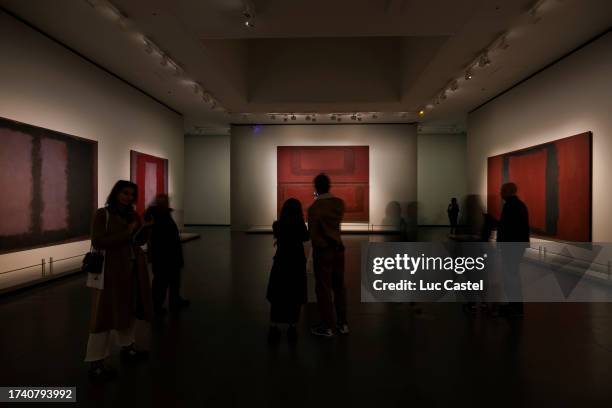 Mark Rothko Exhibit 59 Mark Rothko Retrospective Exhibition Stock Photos, High-Res Pictures ...