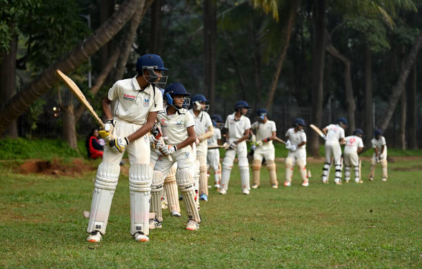 IND: Cricket in Mumbai
