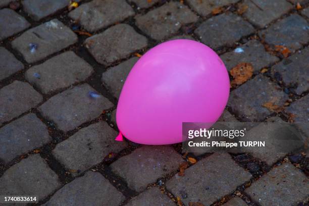 pink october. pink balloon - cancer research institute stock pictures, royalty-free photos & images