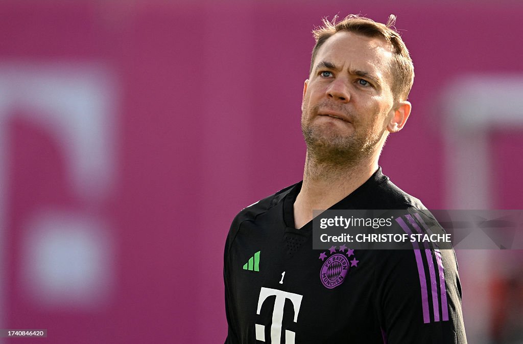TOPSHOT-FBL-EUR-C1-BAYERN MUNICH-TRAINING