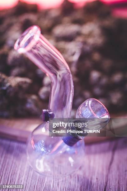 169 Glass Pipes For Weed Stock Photos, High-Res Pictures, and