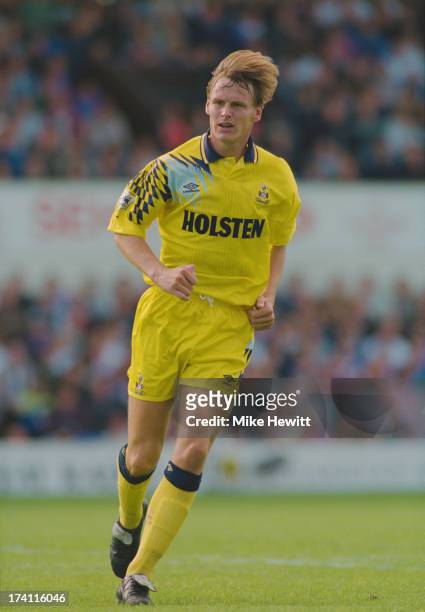 English footballer Teddy Sheringham playing for Tottenham Hotspur in an English Premier League match against Ipswich Town, at Portman Road, Ipswich,...