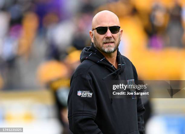 Offensive coordinator Matt Canada of the Pittsburgh Steelers looks on during the game against the Baltimore Ravens at Acrisure Stadium on October 8,...