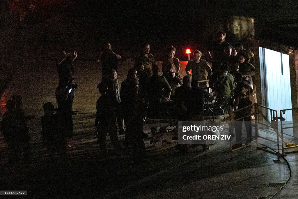 TOPSHOT-ISRAEL-PALESTINIAN-GAZA-CONFLICT-HOSTAGES