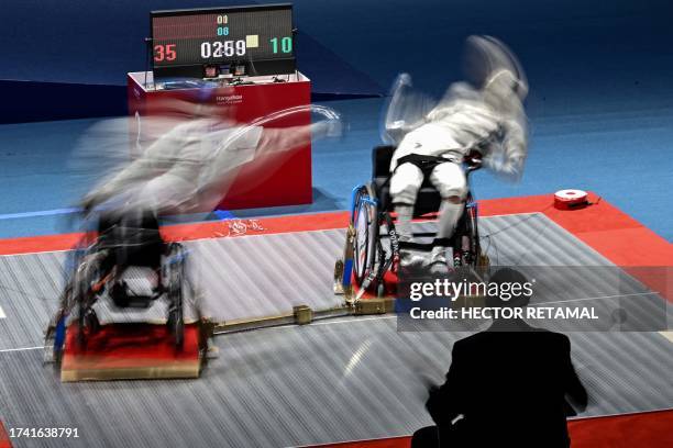 Chan Kin Wing 375 Wing Kin Chan Stock Photos, High-Res Pictures, and Images - Getty ...