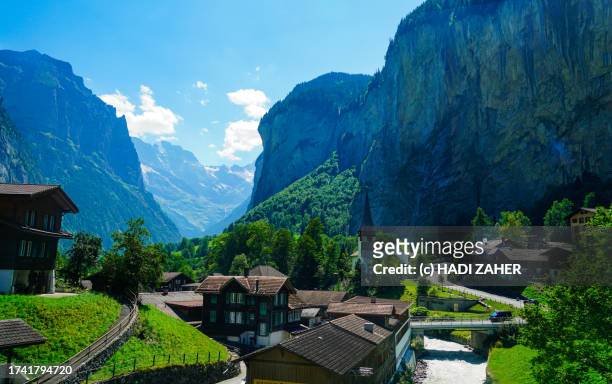 a summer view of the lauterbrunnen valley in the swiss alps - monch stock pictures, royalty-free photos & images