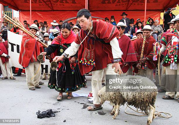 Indigenous dance the "Mohozeñada" dance during the III Festival Intercultural de Música y Danzas Autóctonas, organized by the Government in La Paz on...