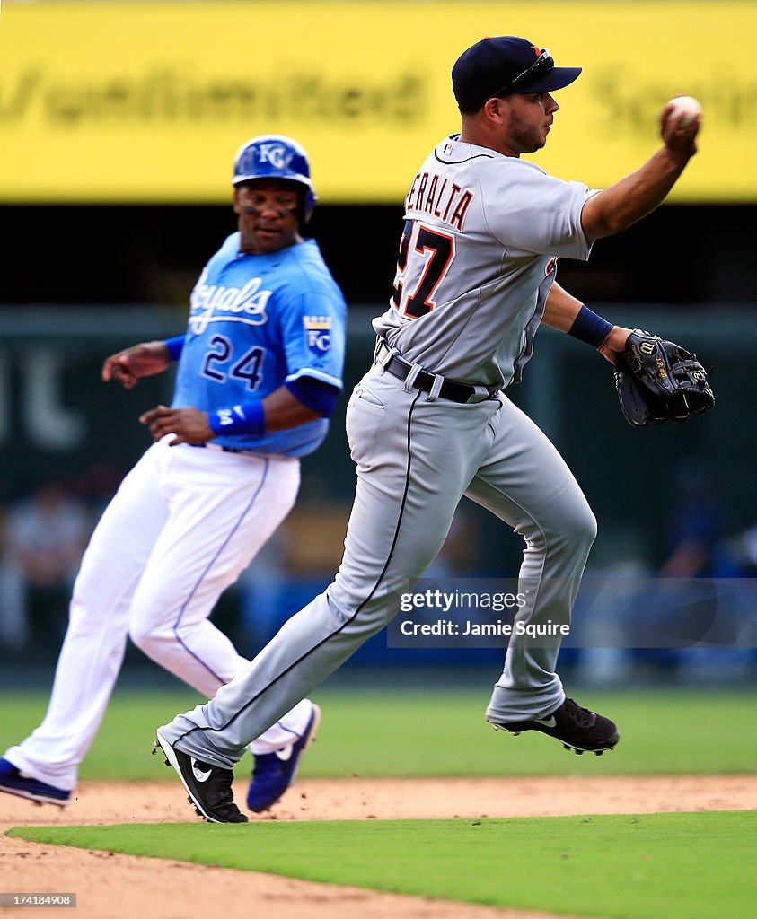 Detroit Tigers v Kansas City Royals