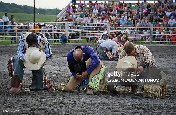 Bull Riding Ranch Bull Riding Bar Photos and Premium High Res Pictures - Getty Images