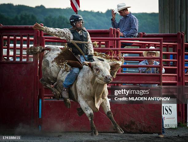 Bull Riding Ranch Bull Riding Bar Photos and Premium High Res Pictures - Getty Images