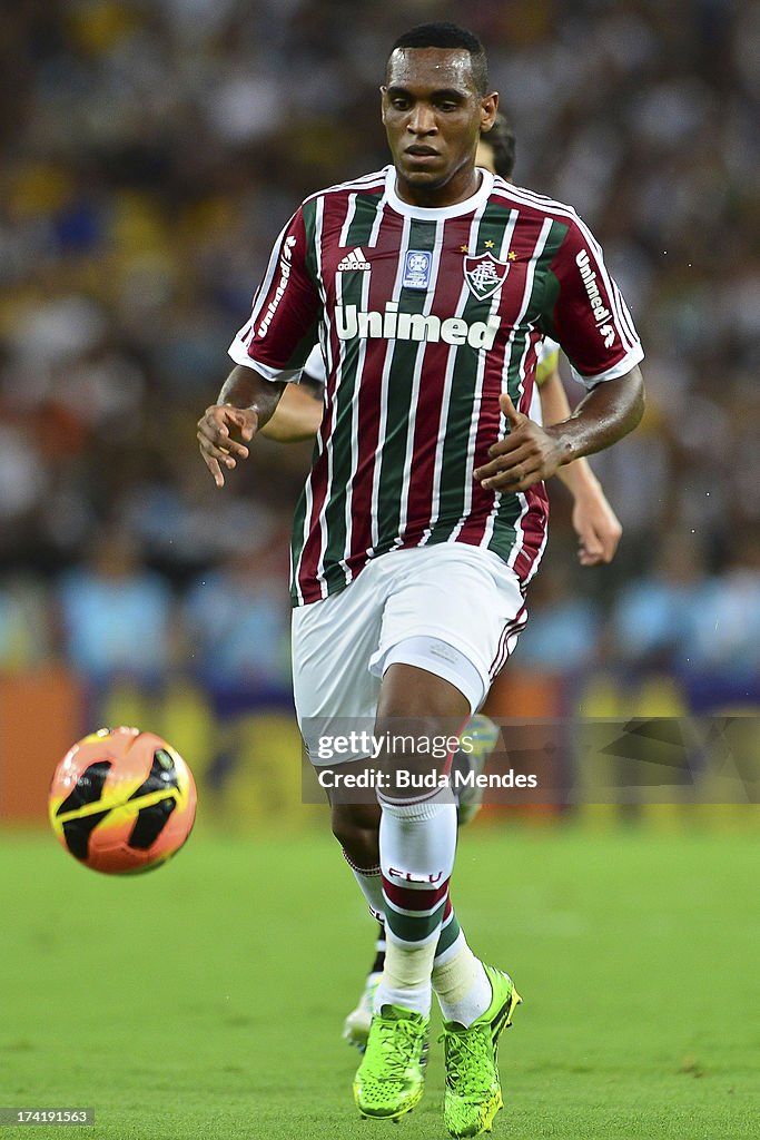 Fluminense v Vasco - Brazilian Serie A 2013