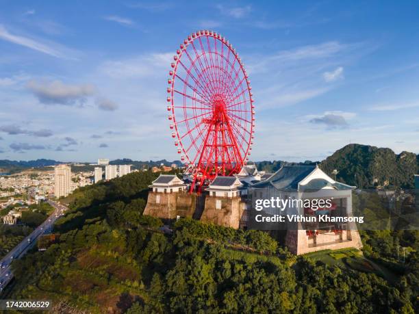 ha long city, cable car is landmark of ha long, vietnam - halong bay stock-fotos und bilder