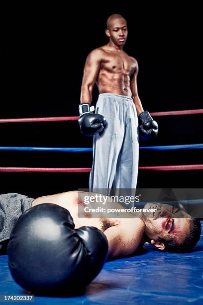 knockout - coma stock pictures, royalty-free photos & images