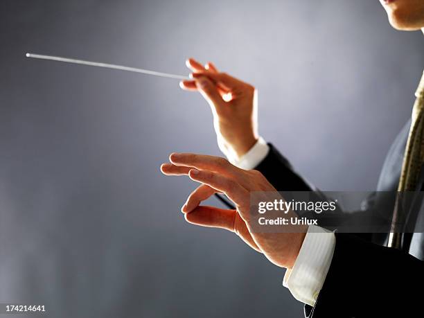 最適な時間 - conductor ストックフォトと画像