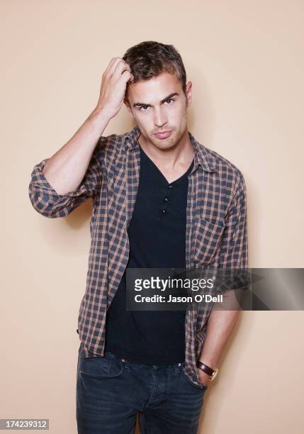 Actor Theo James is photographed at Comic Con for TV Guide Magazine on July 22, 2011 in San Diego, California.