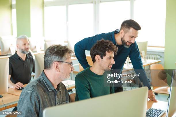 Computer Lab Photo Man 1,215 Computer Lab Office Stock Photos, High-Res Pictures, and Images ...