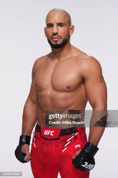 Abu Azaitar poses for a portrait during a UFC photo session on October 18, 2023 in Yas Island, Abu Dhabi, United Arab Emirates.