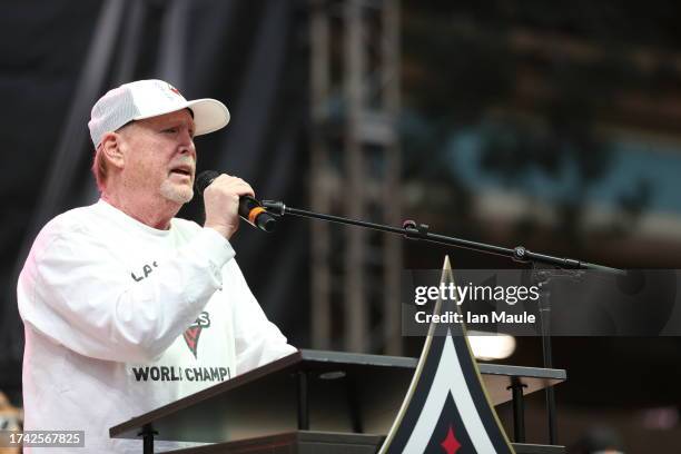 Mark Davis of the Las Vegas Aces talks to the fans during the 2023 WNBA championship victory parade and rally on the Las Vegas Strip on October 23,...