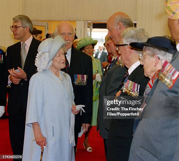 Elizabeth Major British Prime Minister John Major and Queen Elizabeth The Queen... News ...