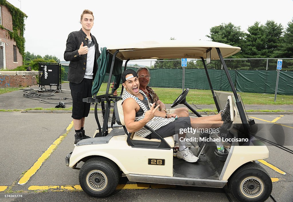Nickelodeon's Big Time Rush Performs Free Concert For Families In Newtown, CT
