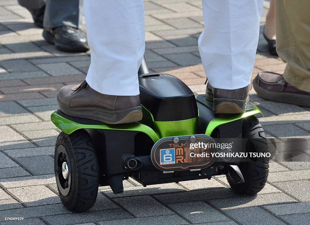 JAPAN-SCIENCE-TECHNOLOGY-ROBOT-TOYOTA