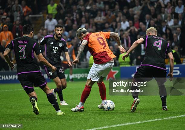 Mauro Icardi of Galatasaray in action against Matthijs de Ligt of Bayern Munich during the UEFA Champions League Group A week 3 soccer match between...