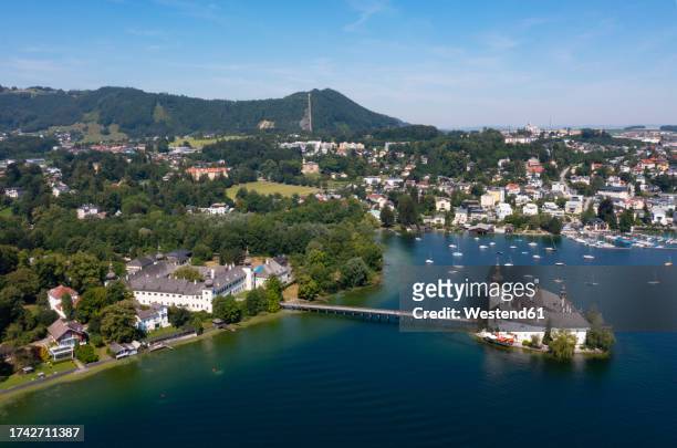 austria, upper austria, gmunden, drone view oftoscanaparkandschloss ort in summer - gmunden austria stock pictures, royalty-free photos & images