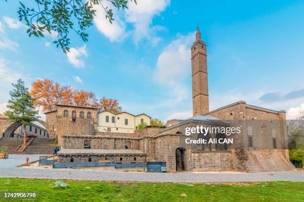 diyarbakır sur süleyman mosque - diyarbakir stock pictures, royalty-free photos & images
