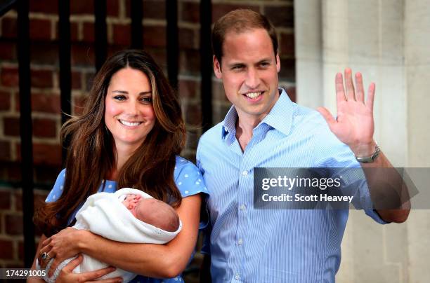 Prince William, Duke of Cambridge and Catherine, Duchess of Cambridge, depart The Lindo Wing with their newborn son at St Mary's Hospital on July 23,...