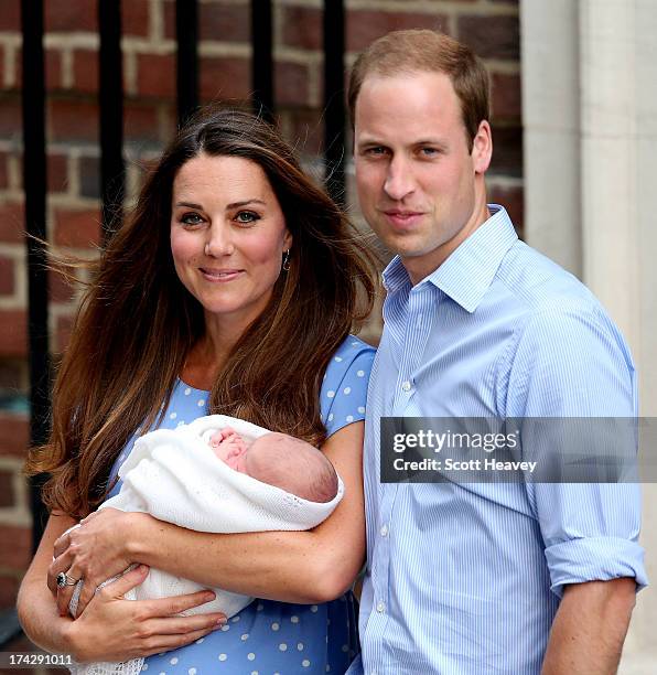 Prince William, Duke of Cambridge and Catherine, Duchess of Cambridge, depart The Lindo Wing with their newborn son at St Mary's Hospital on July 23,...