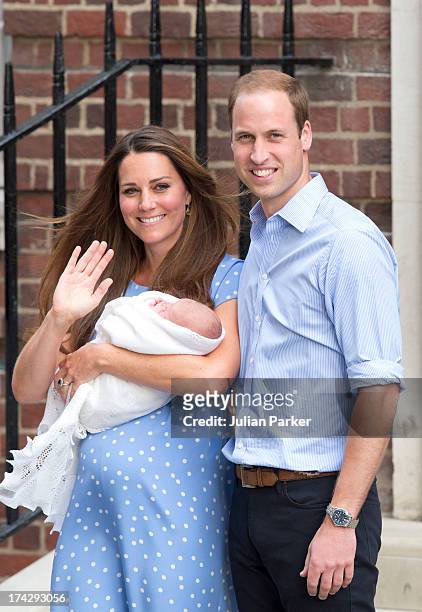 Prince William, Duke of Cambridge and Catherine, Duchess of Cambridge depart The Lindo Wing with their newborn Son at St Mary's Hospital on July 23,...