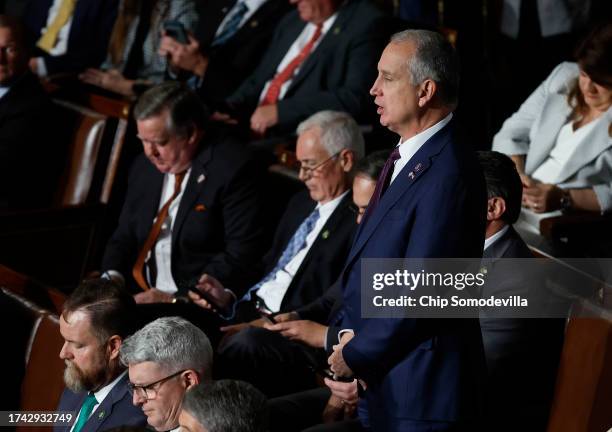 Rep. Mario Díaz-Balart cast his vote as the House of Representatives holds its second round of voting for a new Speaker of the House at the U.S....