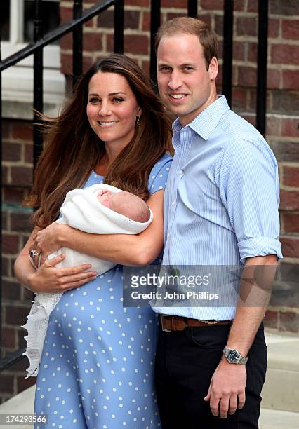 Prince William, Duke of Cambridge and Catherine, Duchess of Cambridge with their newborn son depart the Lindo Wing of St Mary's Hospital on July 23,...