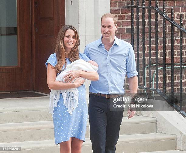 Catherine, Duchess of Cambridge and Prince William, Duke of Cambridge depart The Lindo Wing with their newborn son at St Mary's Hospital on July 22,...