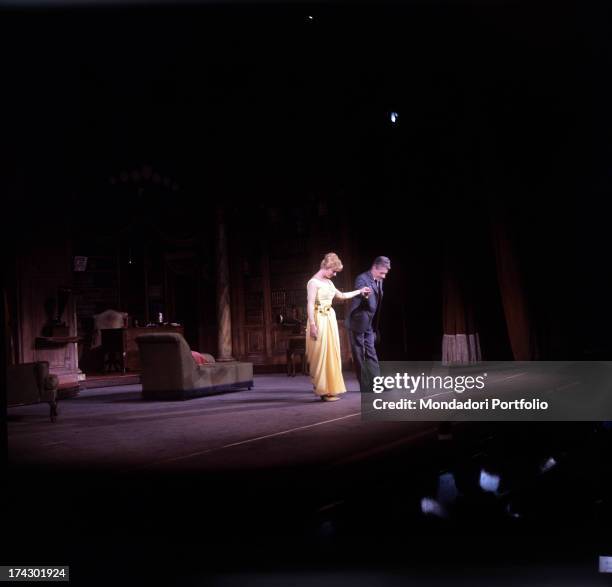 Delia Scala, stage name of Odette Bedogni, and Gianrico Tedeschi, hand in hand bowing and receiving applause at the end of the play; they are the...