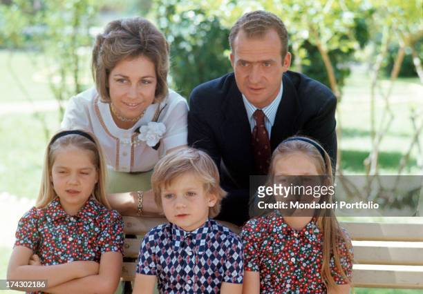 Portrait of the family of the future king of Spain: Prince Juan Carlos of Bourbon and his wife Princess Sophia of Greece and Denmark with their three...