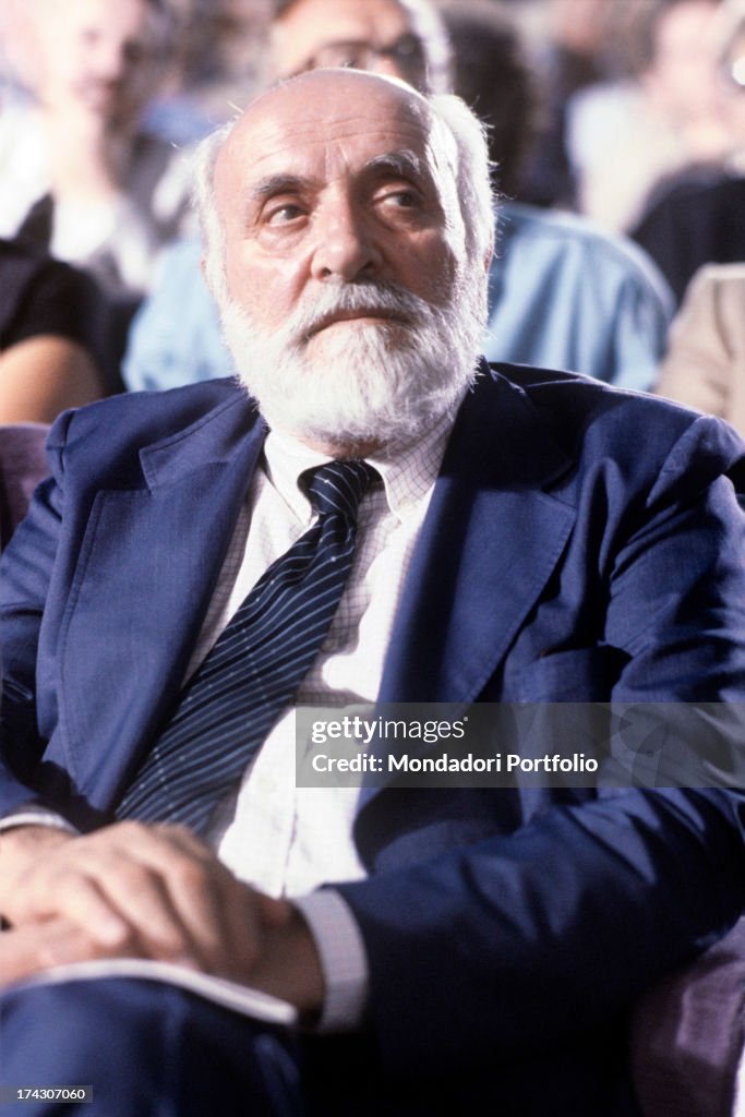 Altiero Spinelli Attending A Public Meeting